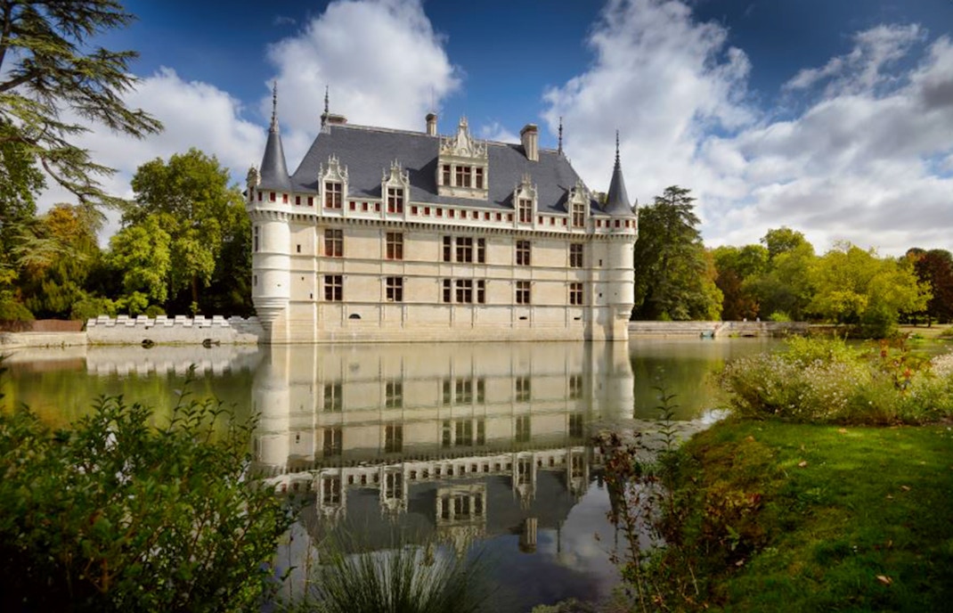 Visit Château d'Azay-le-Rideau Loire Valley