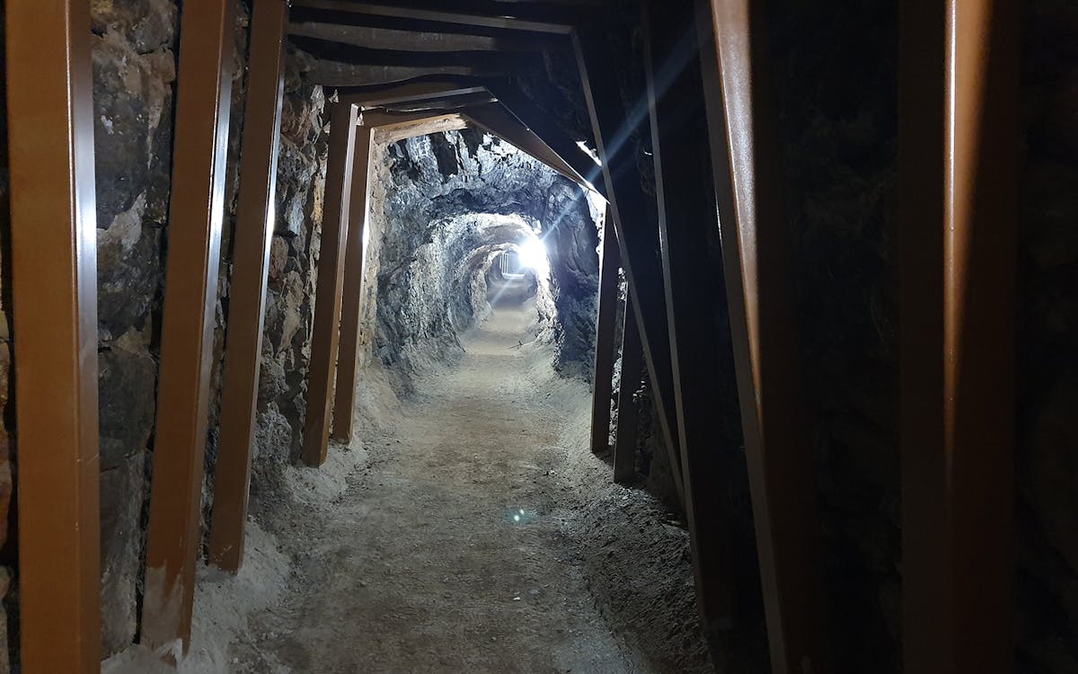 visita guiada ao geodo gigante e mina de pulpí de almeria-6 visita guiada ao geodo gigante e mina de pulpí de almeria-6