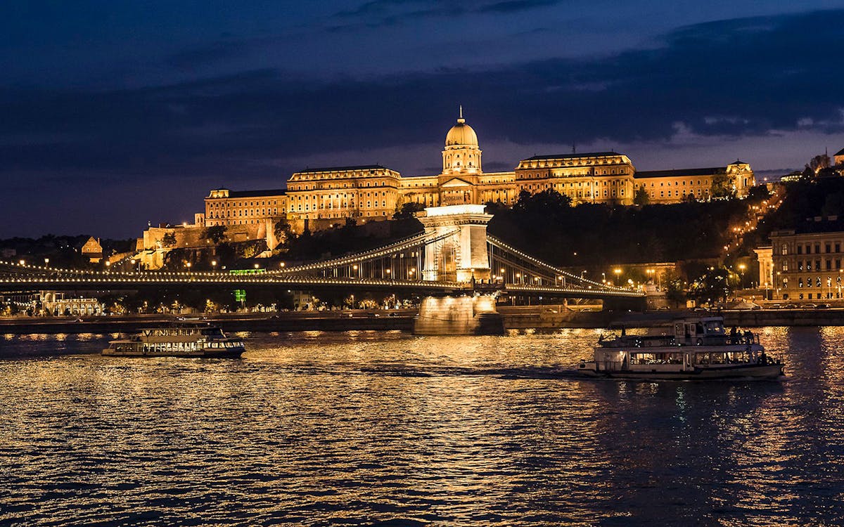 budapest : dîner-croisière en soirée et musique live avec navettes en option-5 budapest : dîner-croisière en soirée et musique live avec navettes en option-5