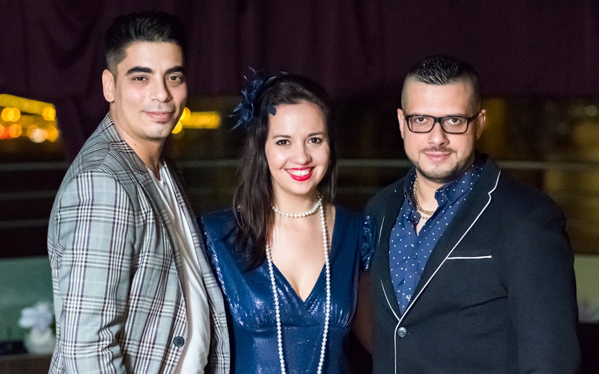 dîner-croisière de 3 heures avec spectacle de folklore et d'opérette - menu à 3 plats-13 dîner-croisière de 3 heures avec spectacle de folklore et d'opérette - menu à 3 plats-13