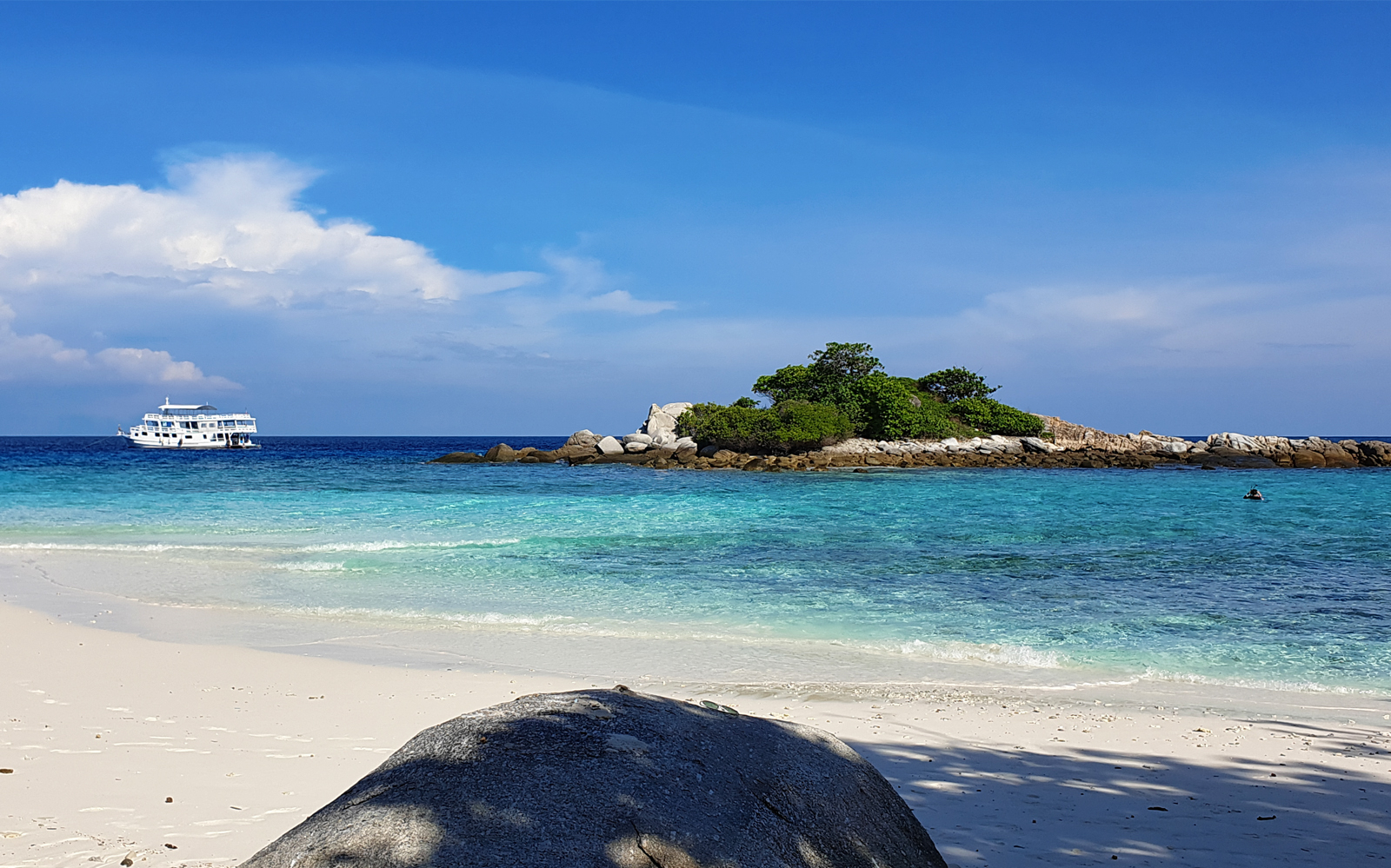 Racha Noi, Racha Yai & Maiton Island Day Trip By Speed Catamaran