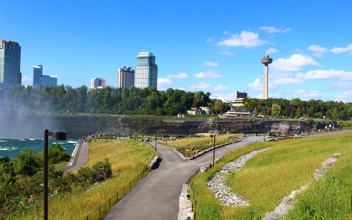 niagara falls guided tour with maid of the mist-7 niagara falls guided tour with maid of the mist-7