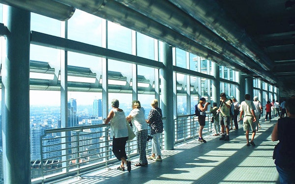 Combo: Petronas Twin Towers Tickets + Kuala Lumpur Hop-On Hop-Off Bus Tour