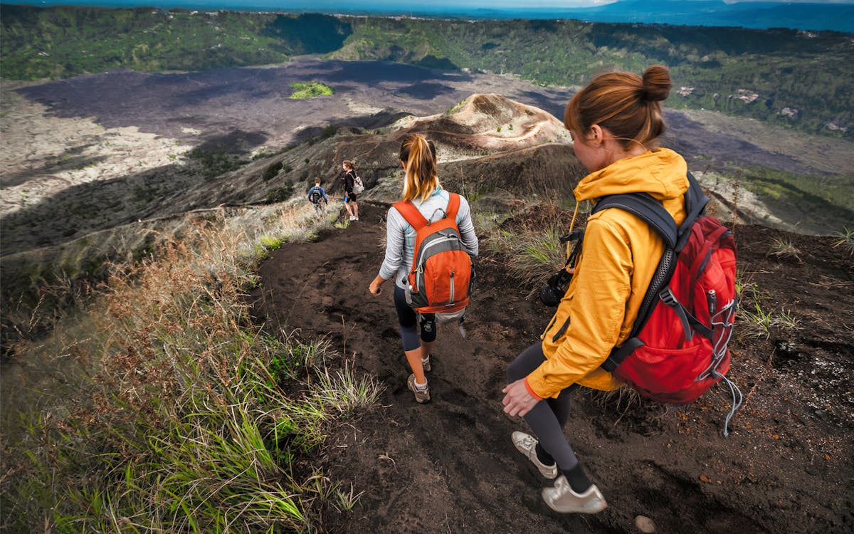 mount batur sunrise trekking small group tour-1 mount batur sunrise trekking small group tour-1