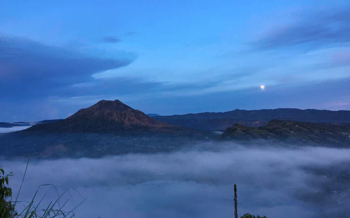 mount batur sunrise trekking small group tour-10 mount batur sunrise trekking small group tour-10