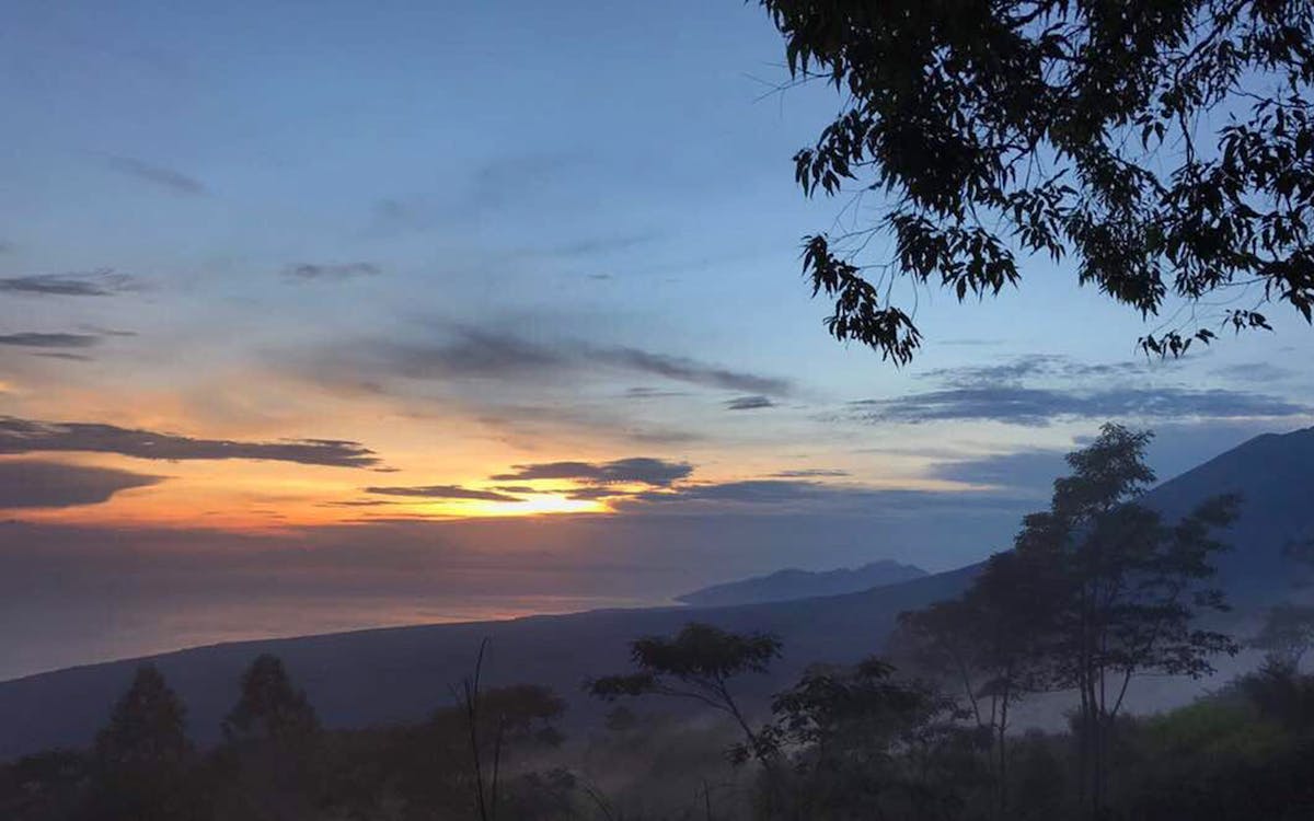mount batur sunrise trekking small group tour-14 mount batur sunrise trekking small group tour-14