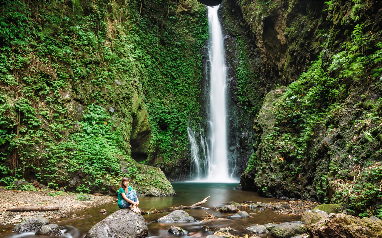Sekumpul Waterfall & Temple Small-Group Tour: Ulun Danu Bratan, Taman Ayun-Tempel — 5