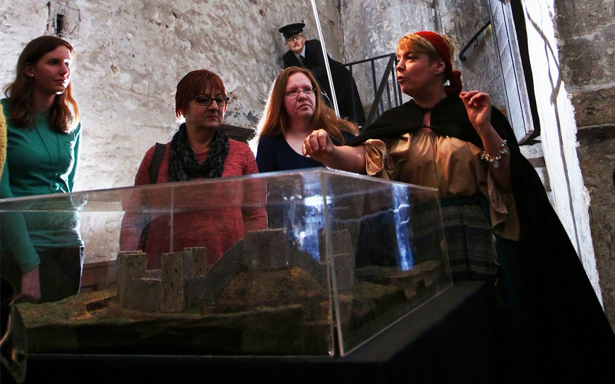 guided tour of the oxford castle and prison-1 guided tour of the oxford castle and prison-1
