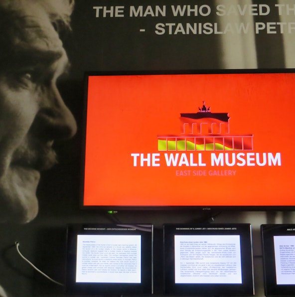 A complete guide to the Wall Museum in Berlin
