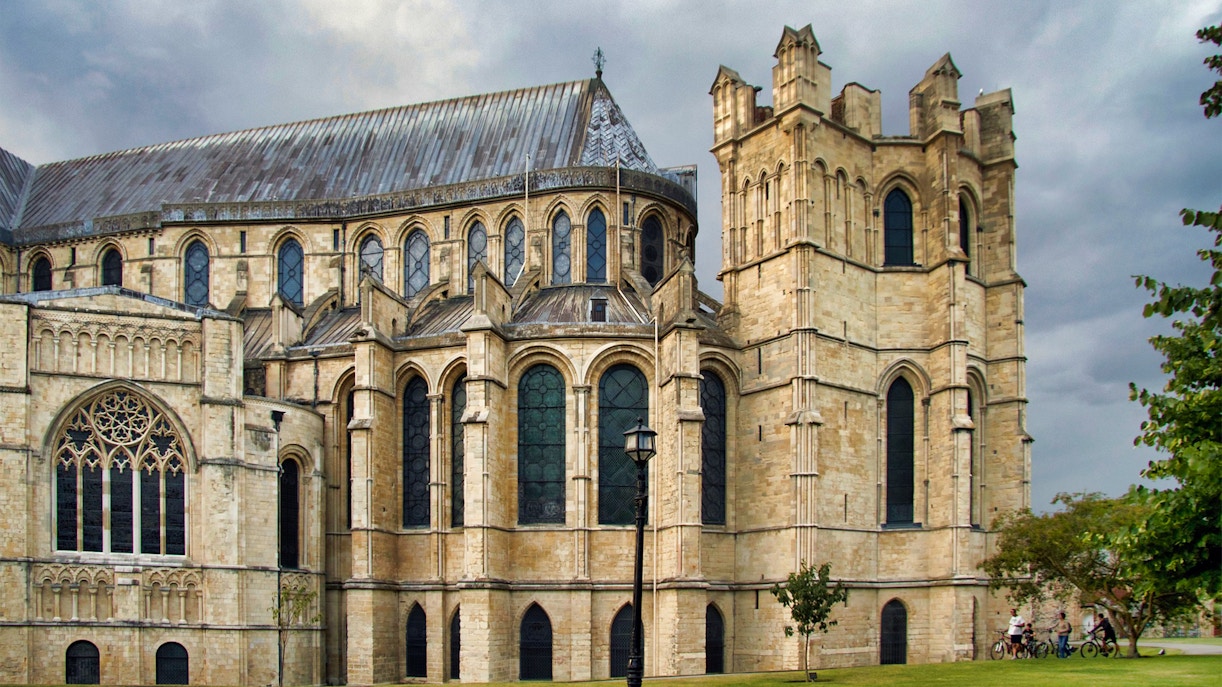 best time to visit Canterbury Cathedral