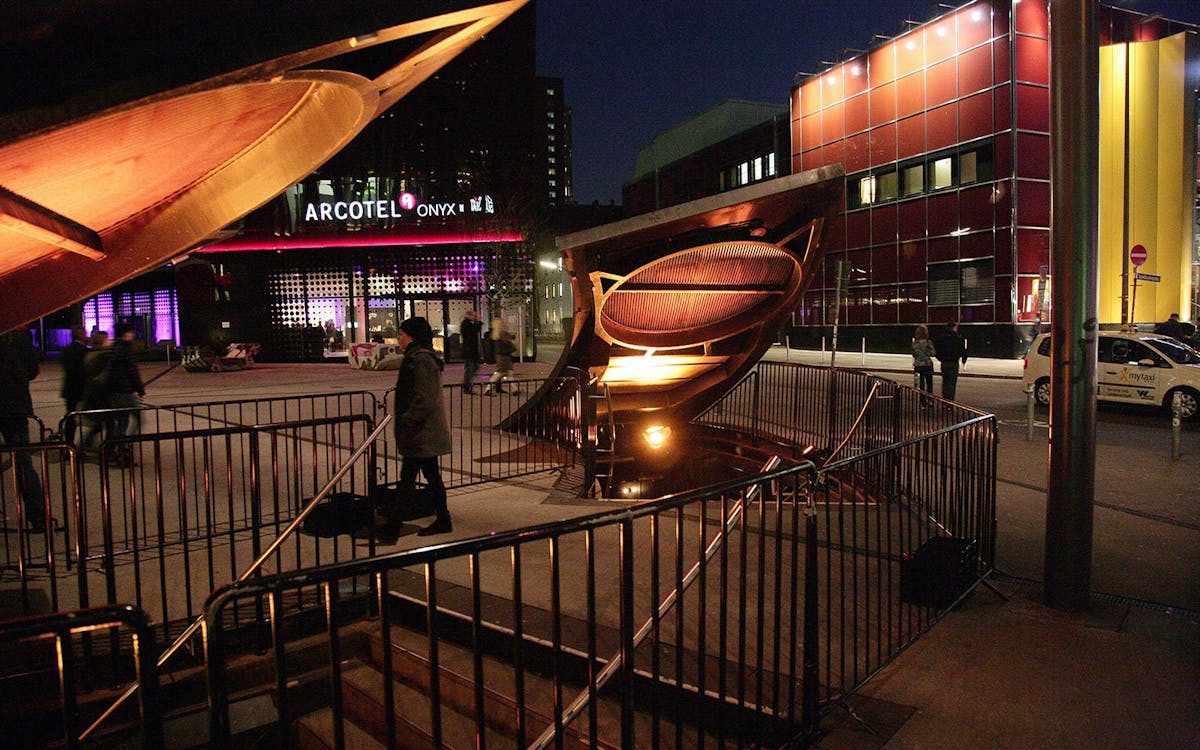 reeperbahn neighborhood tours-5 reeperbahn neighborhood tours-5