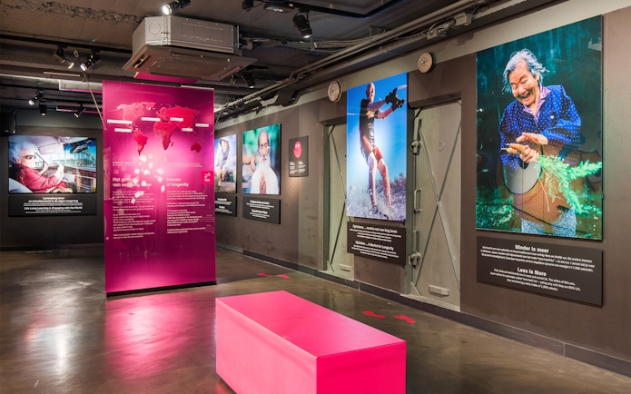 Exhibit at Body Worlds Amsterdam showcasing the Secrets of Longevity.