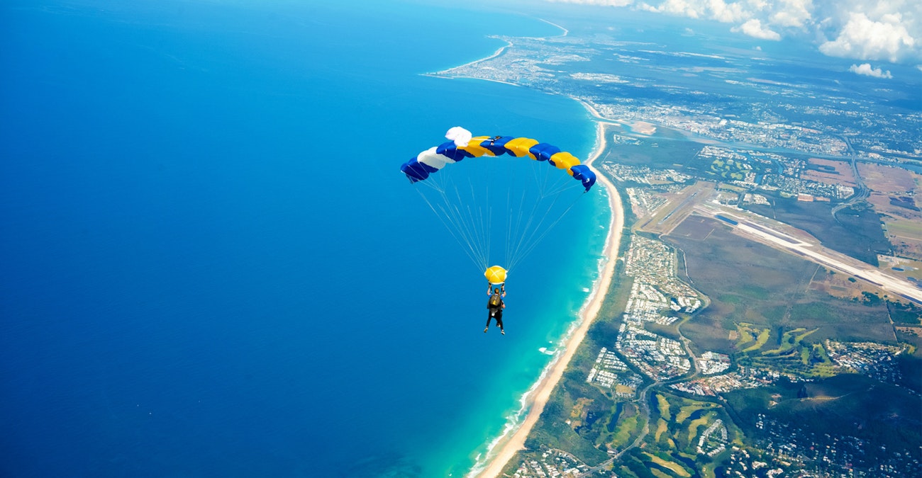 skydiving in gold coast