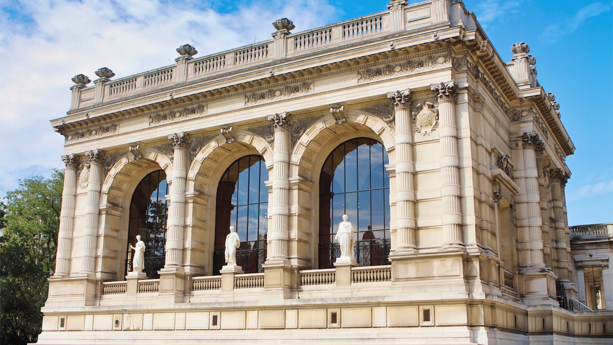 best time to visit palais galliera
