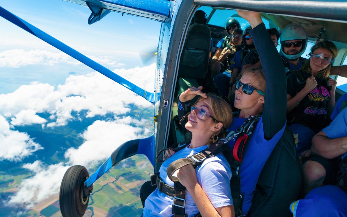 tandem skydive cairns - 15,000 ft-12 tandem skydive cairns - 15,000 ft-12