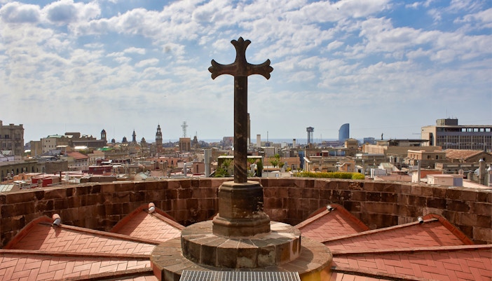 gothic quarter barcelona - barcelona cathedral