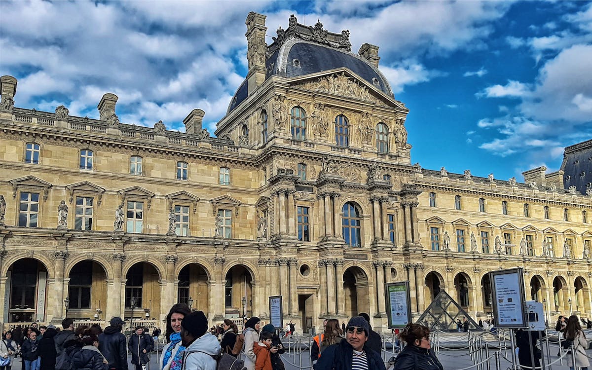 skip-the-line louvre museum & seine river cruise tickets-2 skip-the-line louvre museum & seine river cruise tickets-2