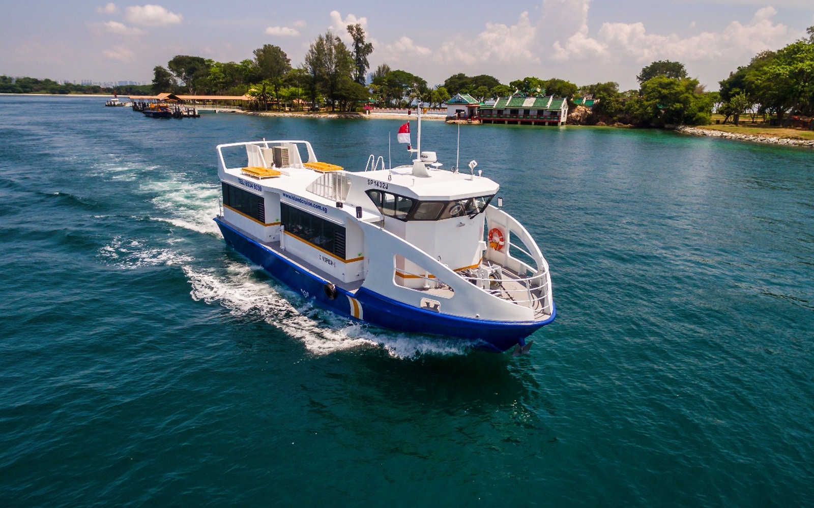 Singapore ferry cruising from Marina South Pier to St John's Island and Kusu Island.