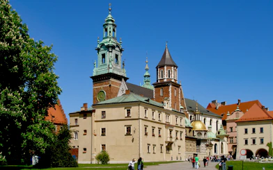 Wawel Castle and Cathedral with tourists in Krakow, Poland.