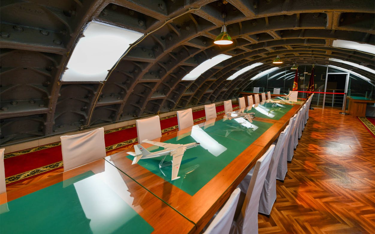 Meeting room with model planes at Bunker-42 Cold War Museum, Moscow.