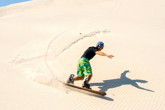 safari sulle dune rosse con intrattenimento e cena barbecue-4
