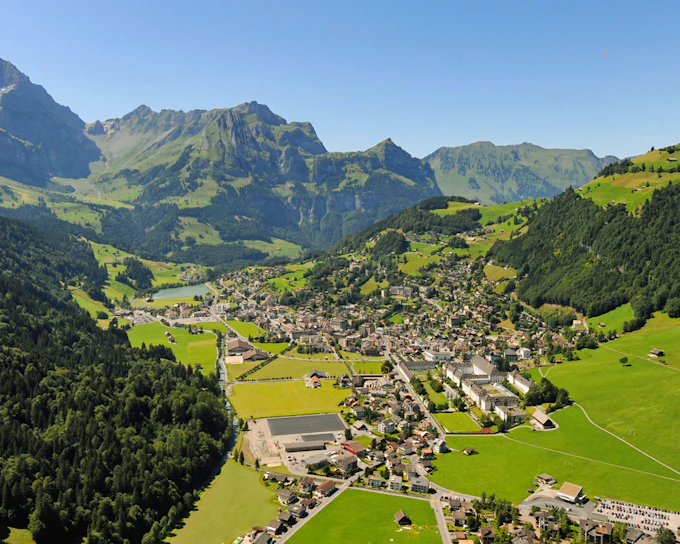 From Zurich: Day Trip to Lucerne & Engelberg