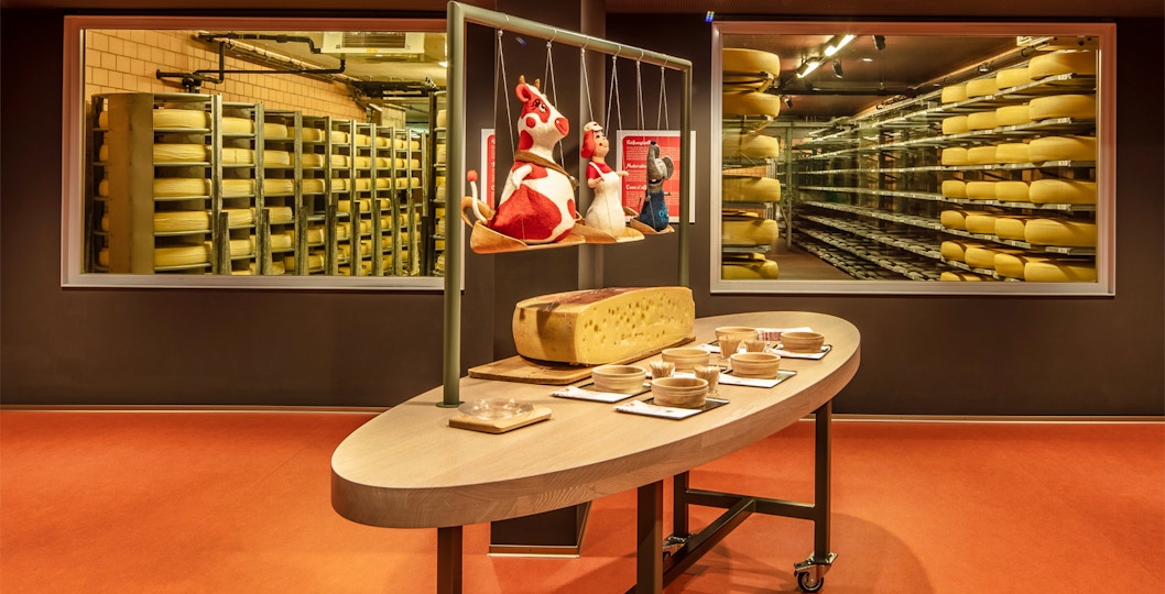 Zurich to Bern Tours: Swiss Splendors Await