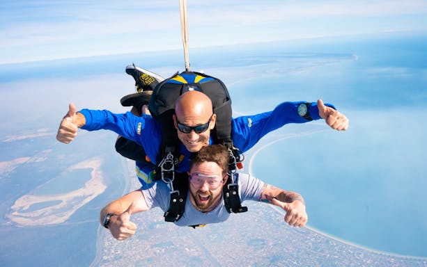 Tandem skydive over Rockingham, Perth with ocean view at 15,000ft.