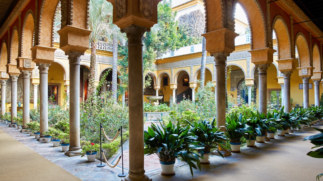 Palacio De Las Dueñas Tickets