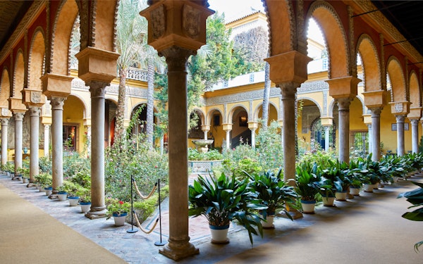 Tickets to Palacio de las Dueñas with Audio Guide