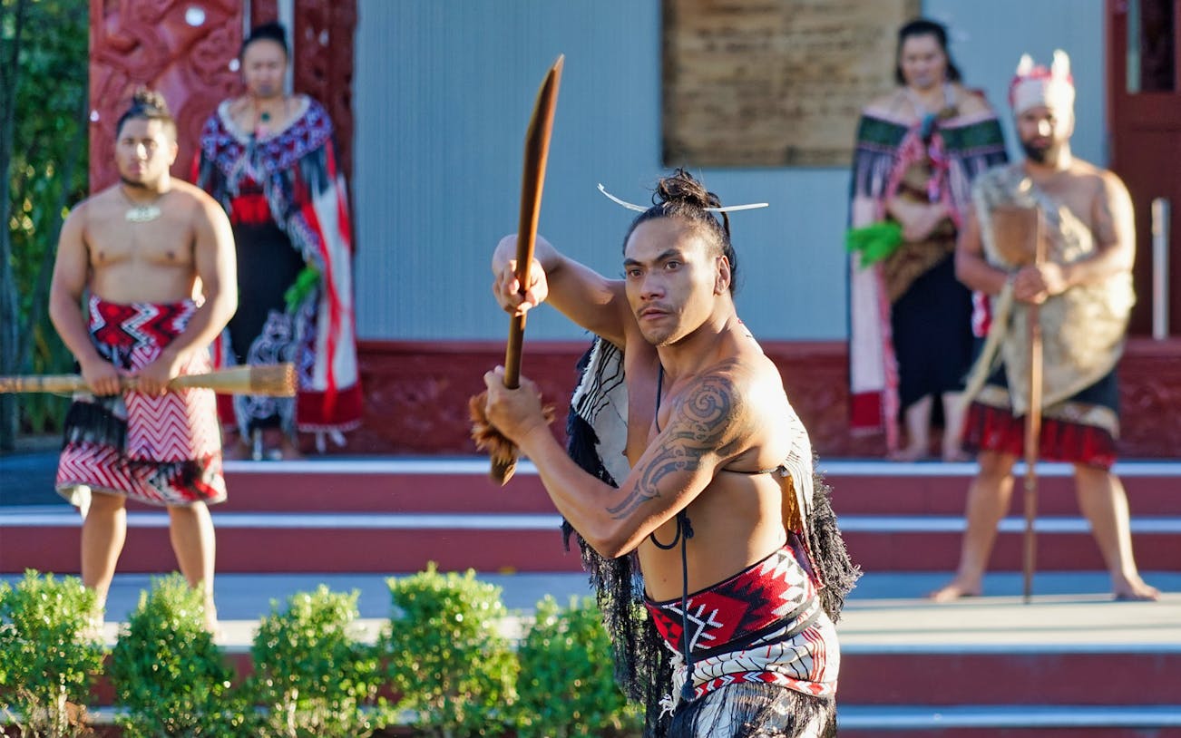 Maori cultural performance at Te Puia, Rotorua during Hobbiton & Rotorua tour from Auckland.