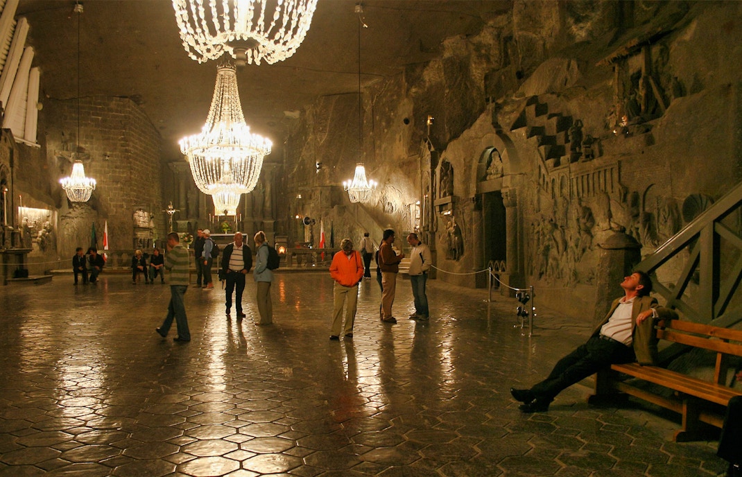 Besucher im Salzbergwerk Wieliczka