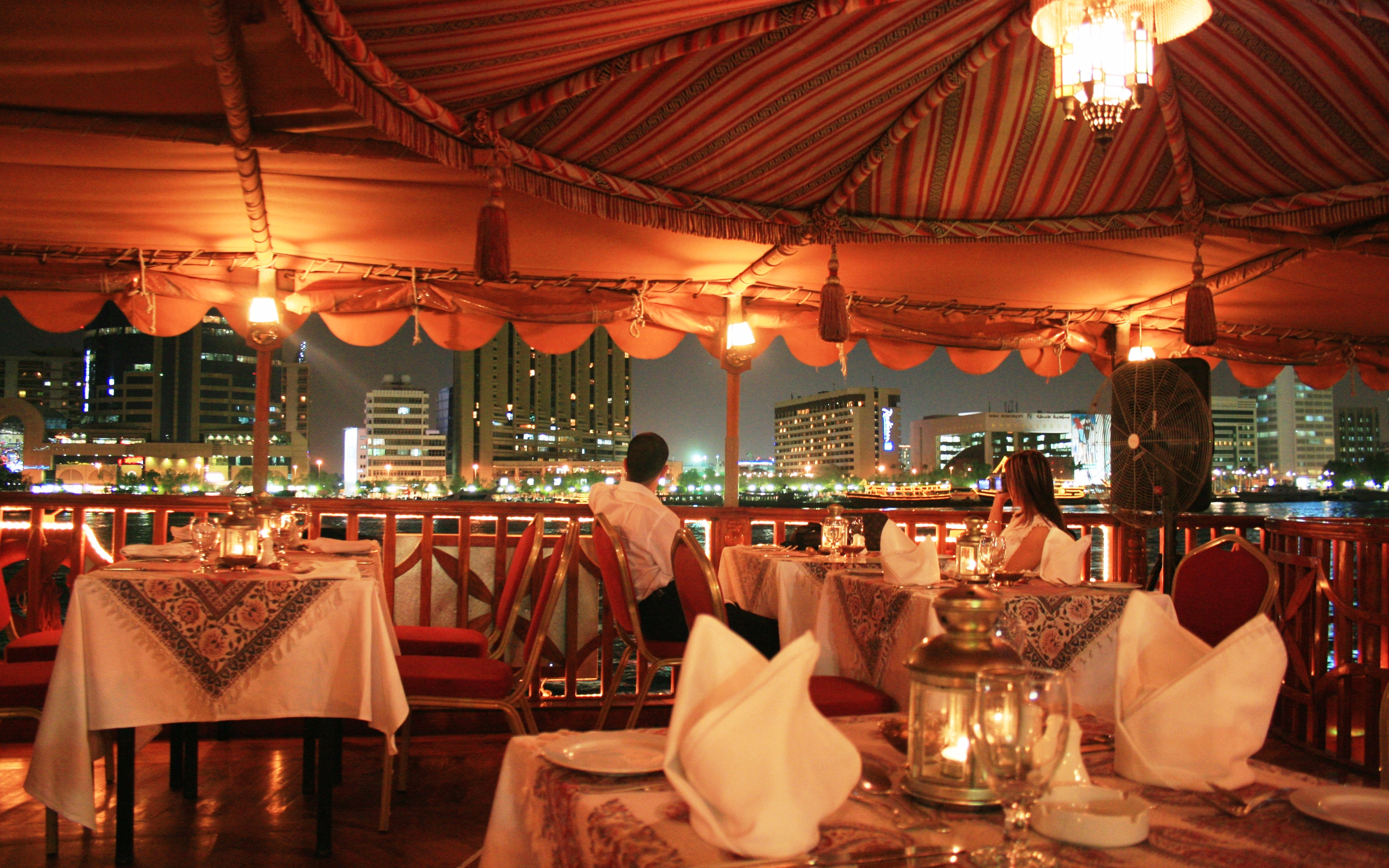 Dubai Dhow Cruise - Dubai Marina Dinner Cruise