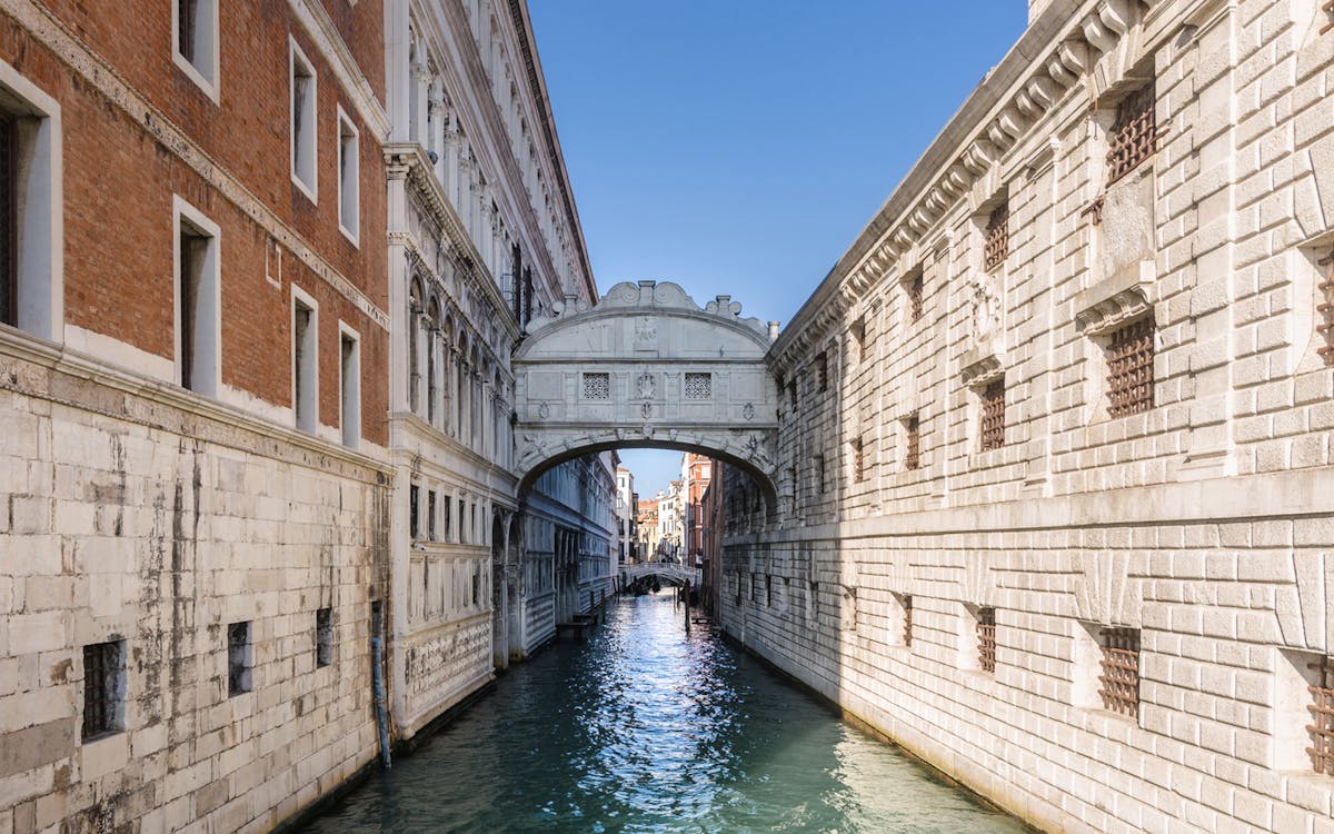 un'esperienza veneziana: visita guidata venezia a piedi-1 un'esperienza veneziana: visita guidata venezia a piedi-1