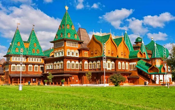 Kolomenskoye Palace with green roofs in Moscow, available with CityPass options.