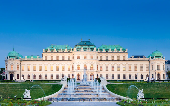 Upper Belvedere Palace in Vienna with fountains and gardens in the foreground.