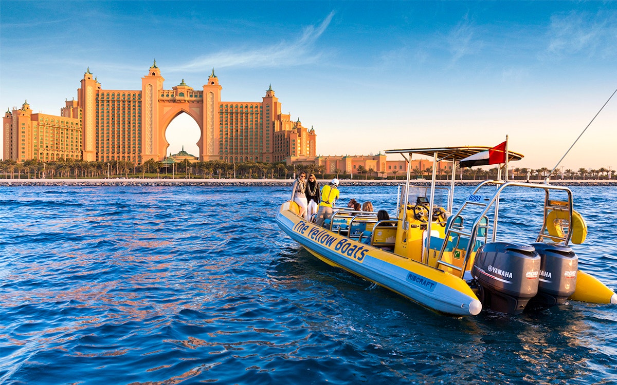 All Your Dubai Marina Dhow Cruise Options (2020 Update)