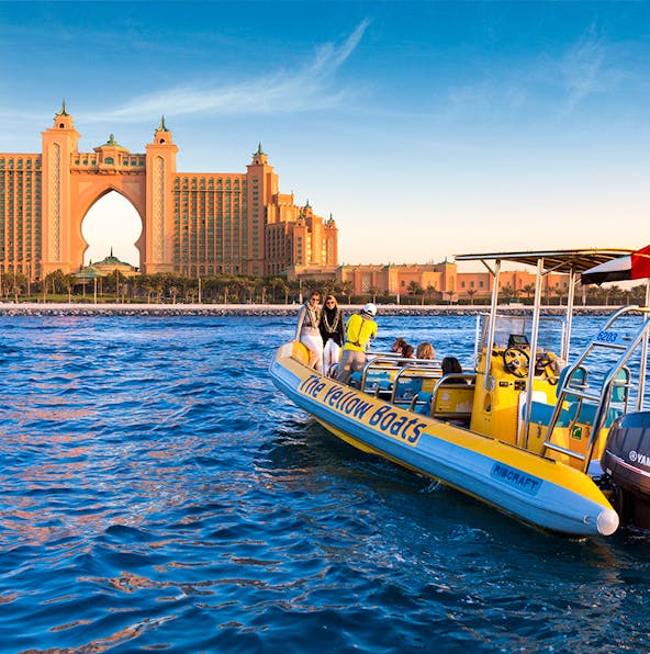 Go on a speedboat & sightseeing adventure on the Yellow Boat Dubai Tour!