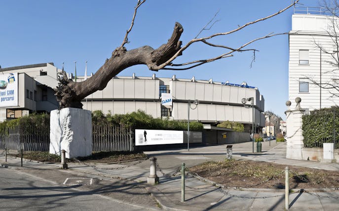 Galleria Civica d'Arte Moderna e Contemporanea entrance with sculpture in Turin.