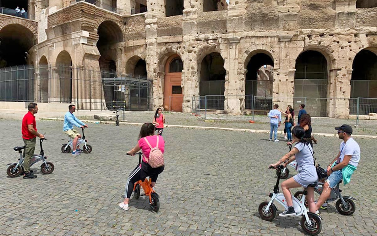 noleggio di biciclette elettriche a roma e tour guidato da piazza navona-3 noleggio di biciclette elettriche a roma e tour guidato da piazza navona-3