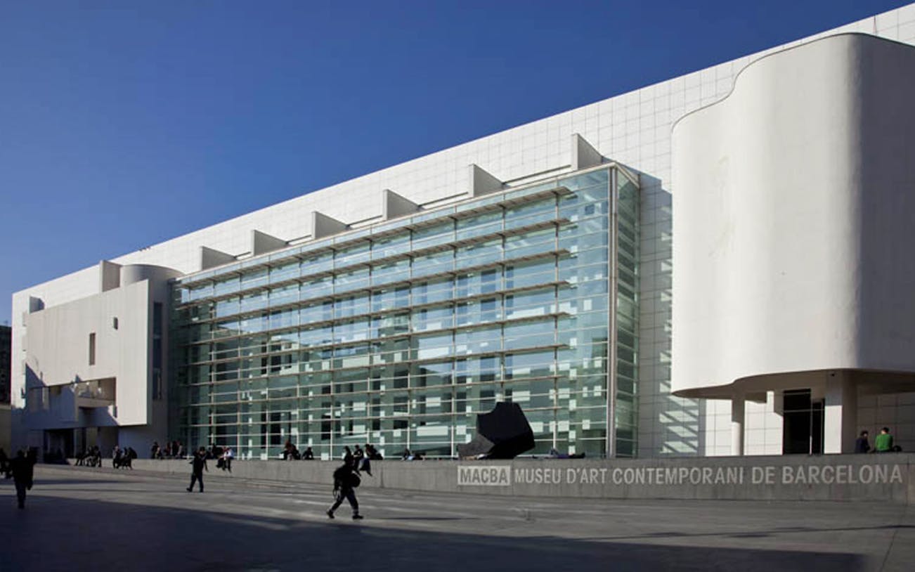 Museum of Contemporary Art of Barcelona exterior with visitors.