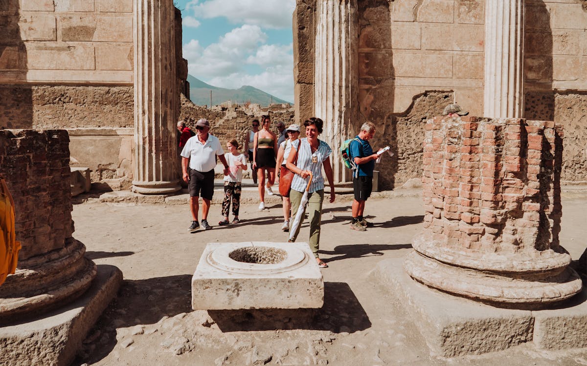 transfer from naples to sorrento with a pompeii tour-4 transfer from naples to sorrento with a pompeii tour-4