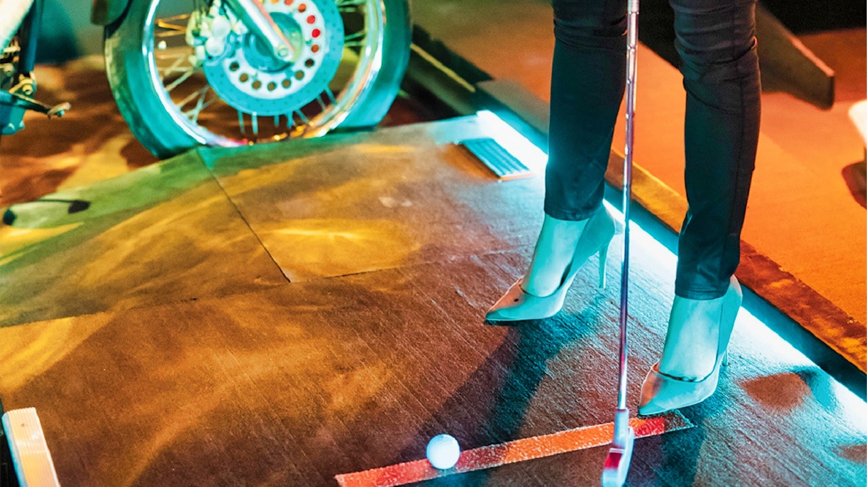 singapore holey moley golf timings