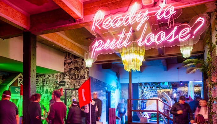 holey moley golf club singapore