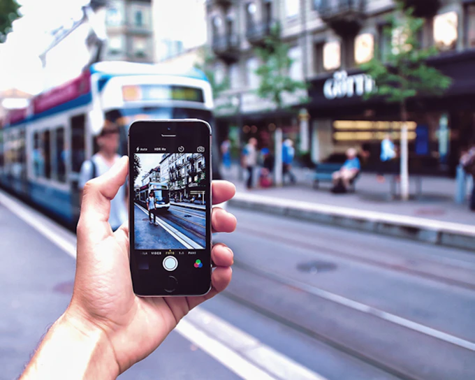 Walk & Explore Amsterdam with the Interactive City Trail