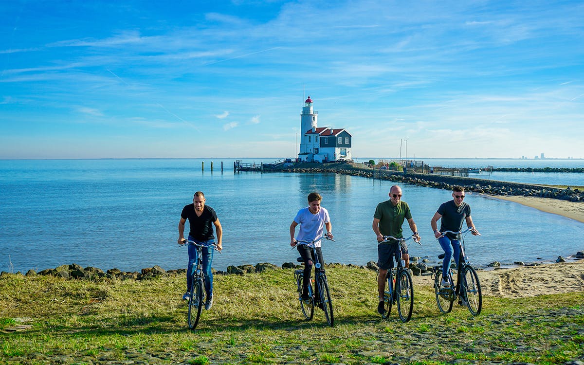 volendam: e-bike rental with countryside route suggestions-4 volendam: e-bike rental with countryside route suggestions-4