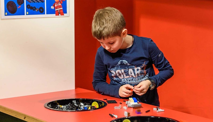 Test your LEGO skills at Build and test in LEGOLAND Istanbul