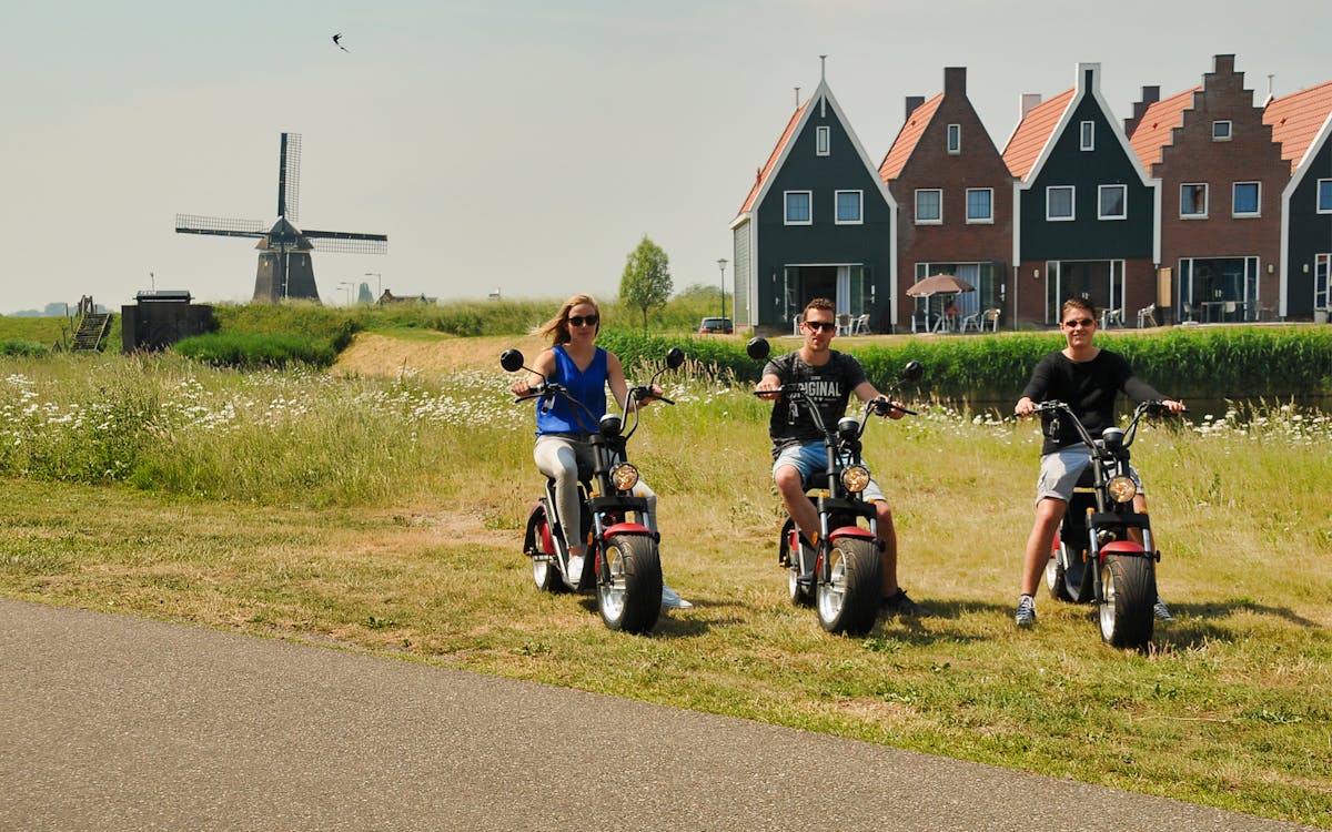 e-scooter tour of edam & volendam + entry to the edam cheese museum-4 e-scooter tour of edam & volendam + entry to the edam cheese museum-4
