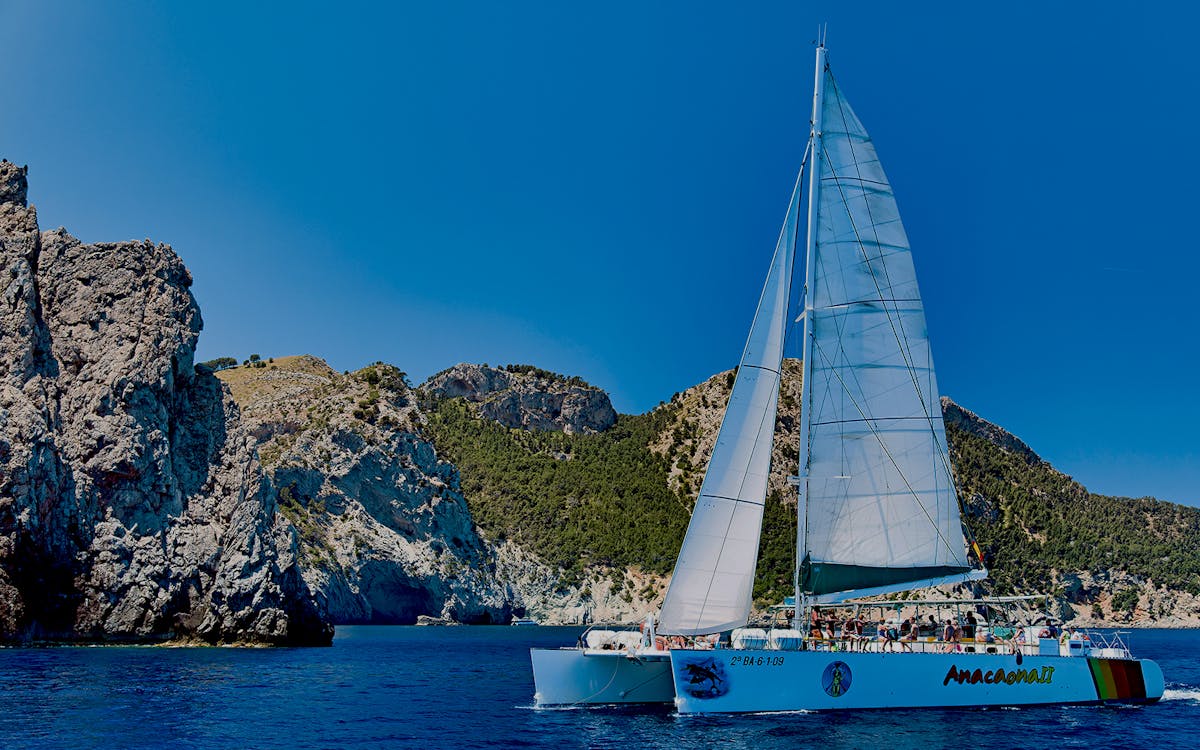 small group boat tour in alcudia with food and drinks-3 small group boat tour in alcudia with food and drinks-3