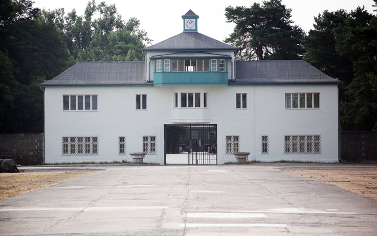 sachsenhausen concentration camp guided tour